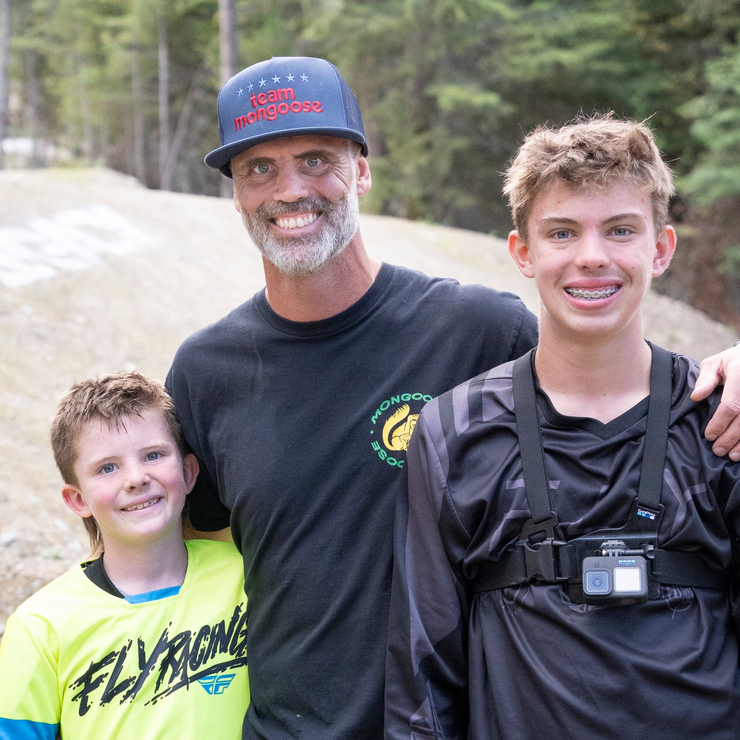 Amateur Mens and Womens: 2025 Lift Off Competitor Registration + Saturday shuttle ticket (Copy)